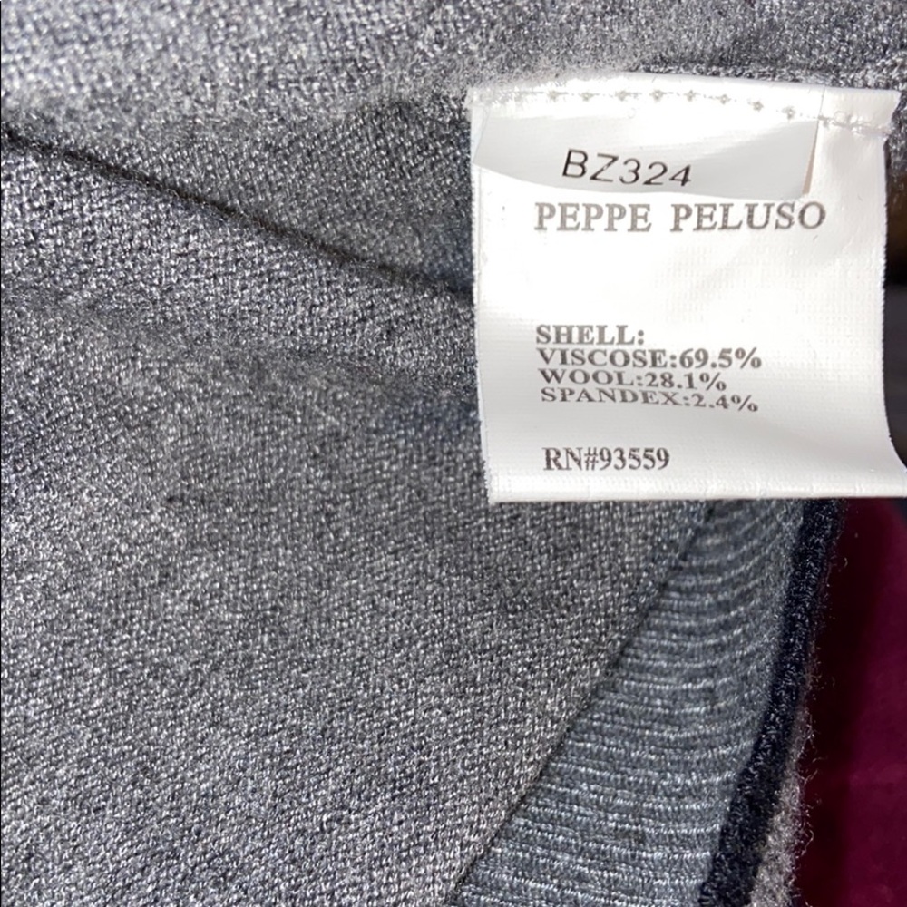 Classy Gray Turtleneck Sweater With Black Trim - image 5